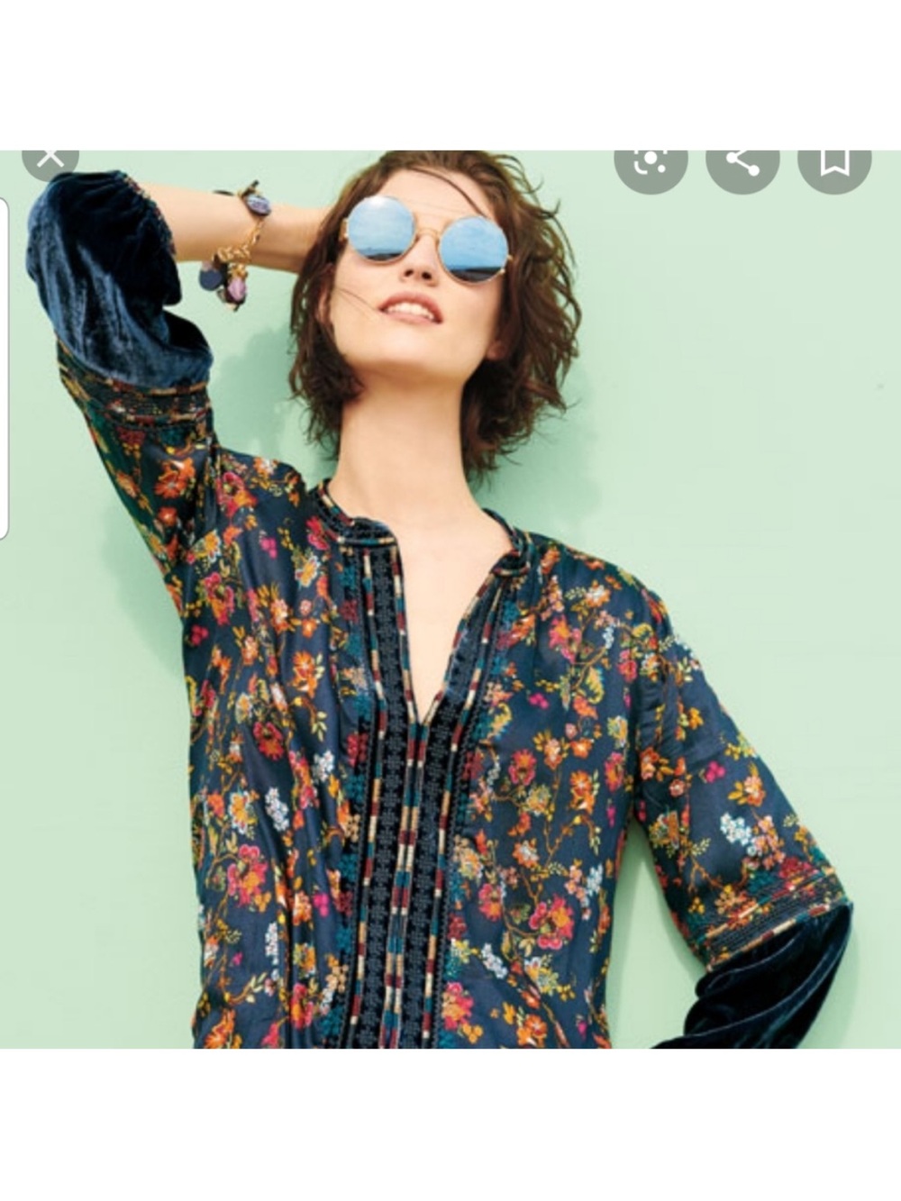 Johnny was VELVET MIX PARIS EFFORTLESS BLOUSE